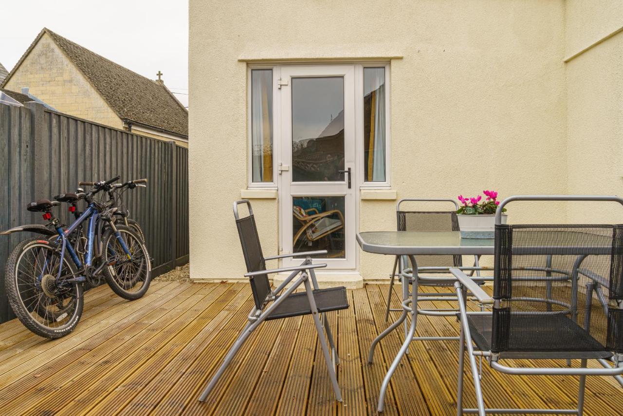 Appartement Private Deck With Newly Refurbished Flat Attached! à Cirencester Extérieur photo
